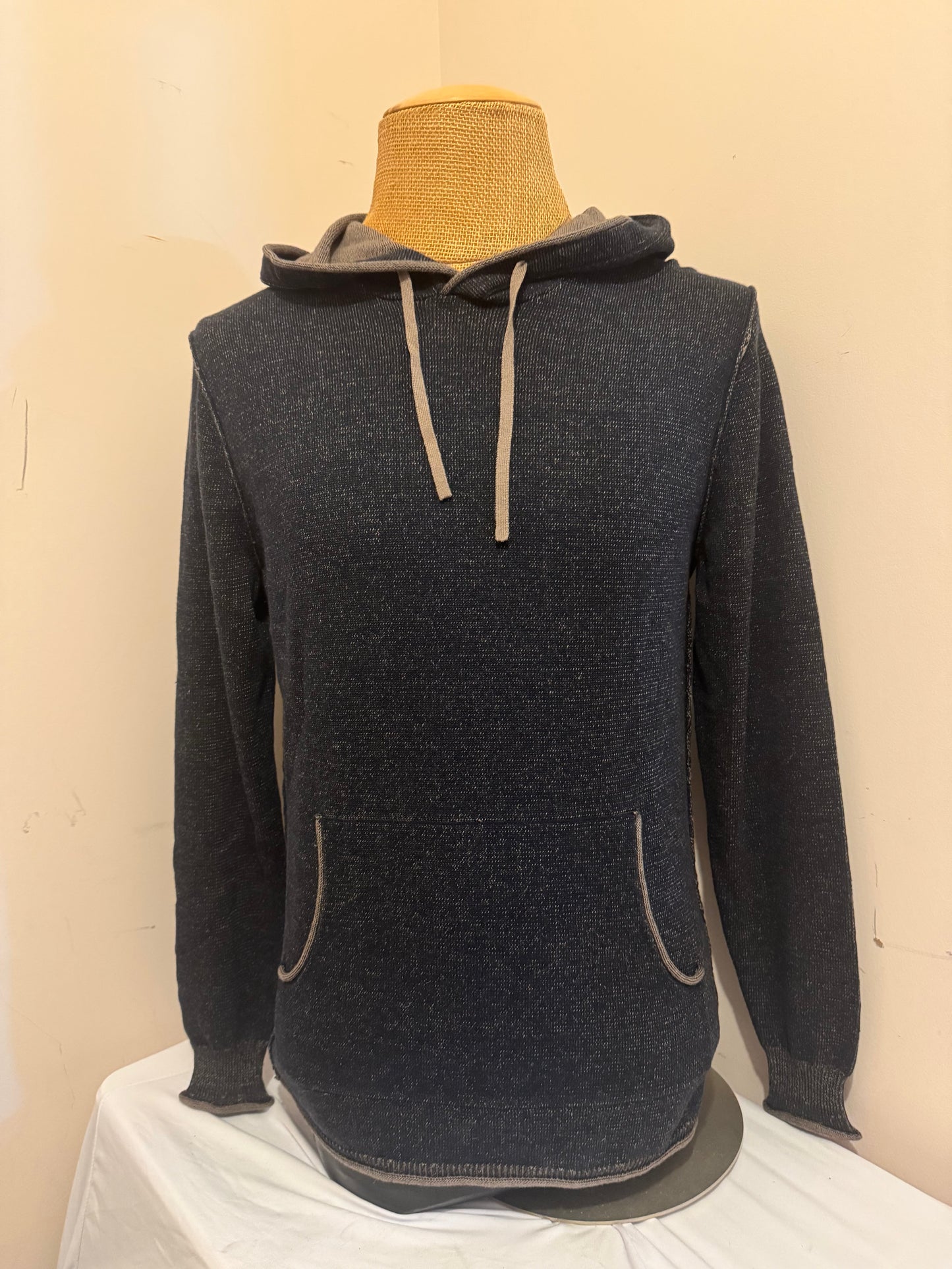 The normal brand hoodie navy