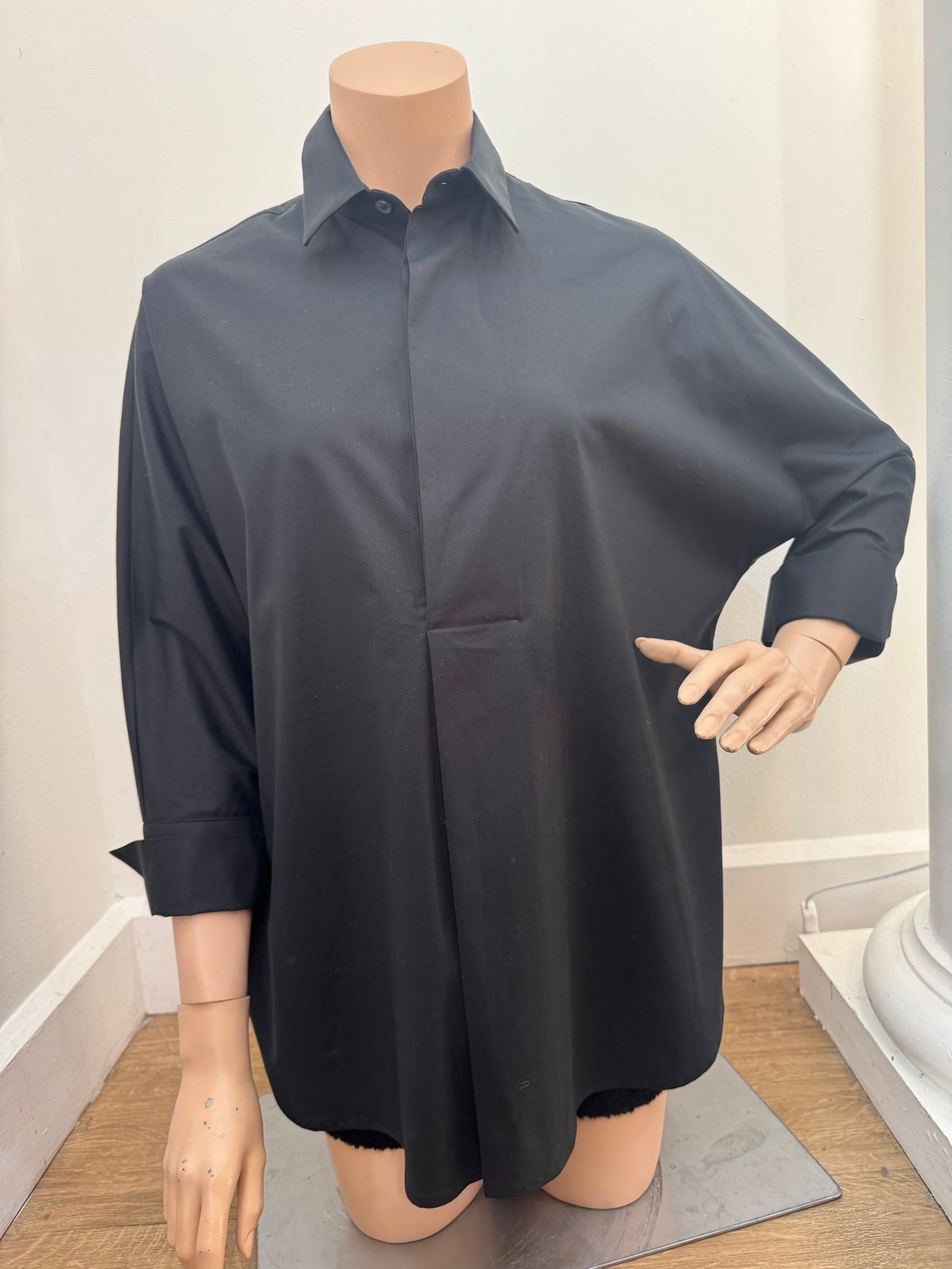 Fedeli Ladies Quarter Button Blouse