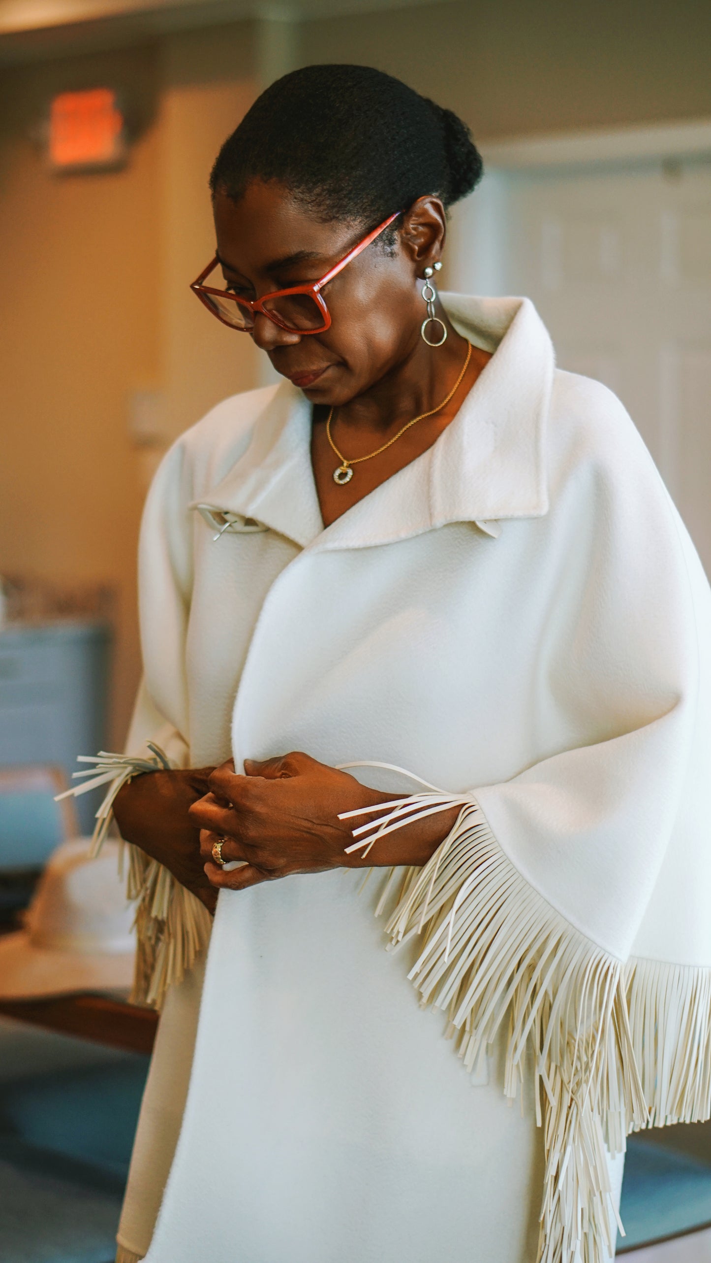 Columbo Cape (White) with Nappa Leather Fringe